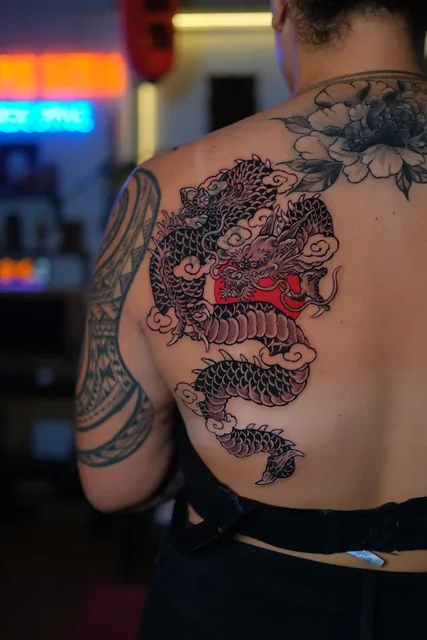 TATTOO HOANG PHI