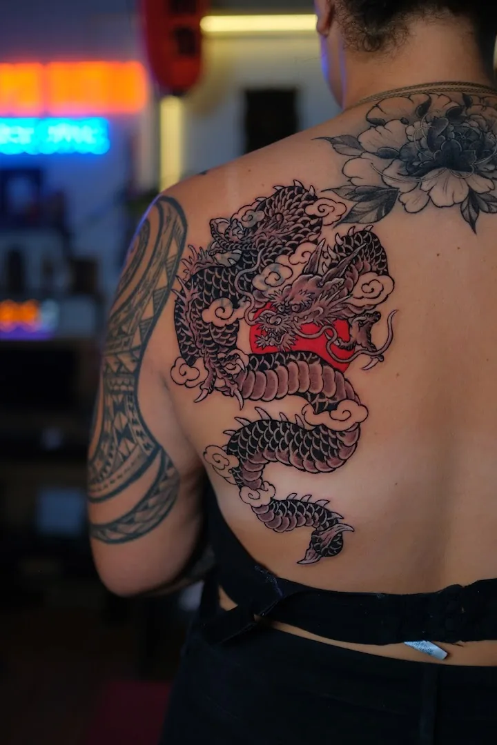 TATTOO HOANG PHI