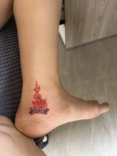 Tiệm xăm Starboiz