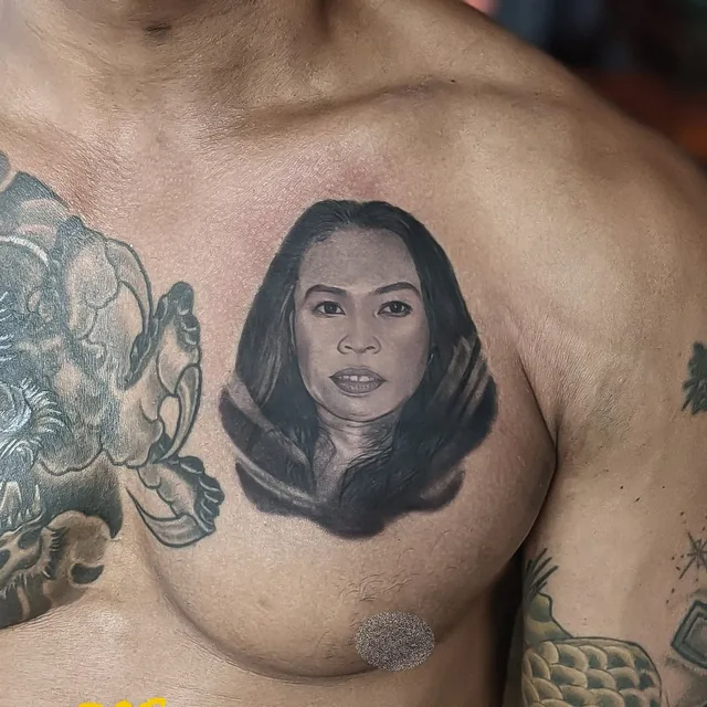 YoloInk Tattoo