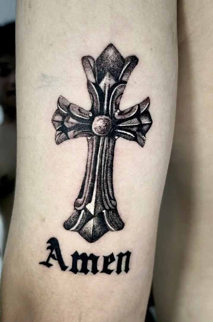 Quốc tattoo studio