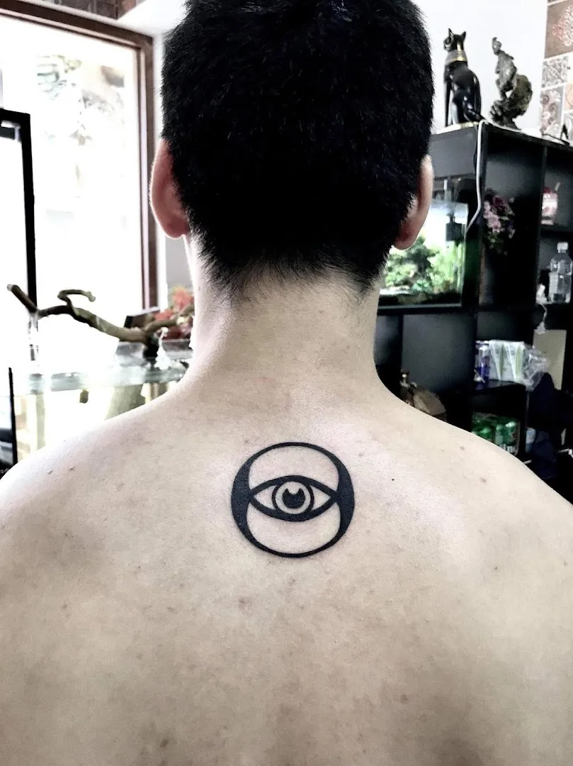 Long Nguyen Tattoo