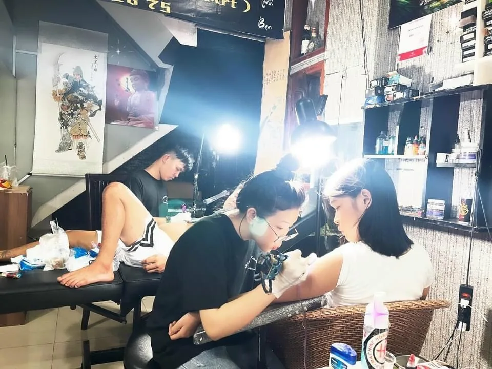 Xăm Hình Nghệ Thuật Việt Red Tattoo