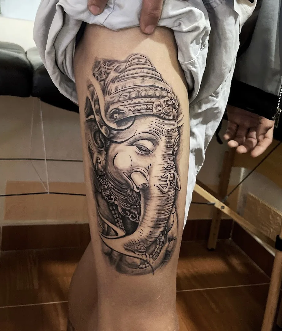 Pow-ink Tattoo Studio