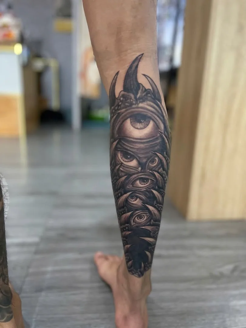 ANCIENT TATTOO CLUB