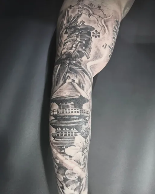 Phoenix Studio Tattoo - Nha Trang