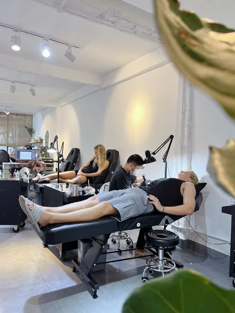 N Tattoo & Piercing