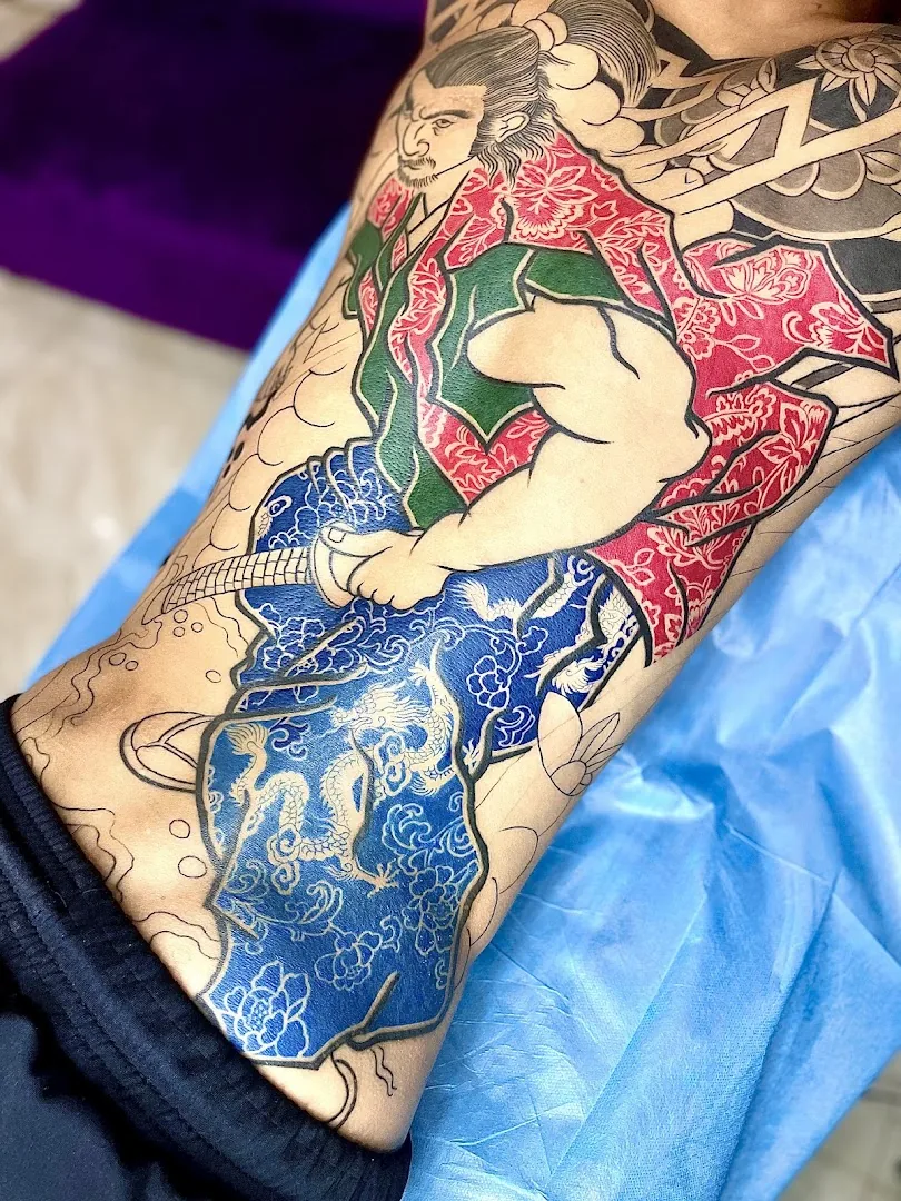 Tiệm xăm Swallow Ink Tattoo