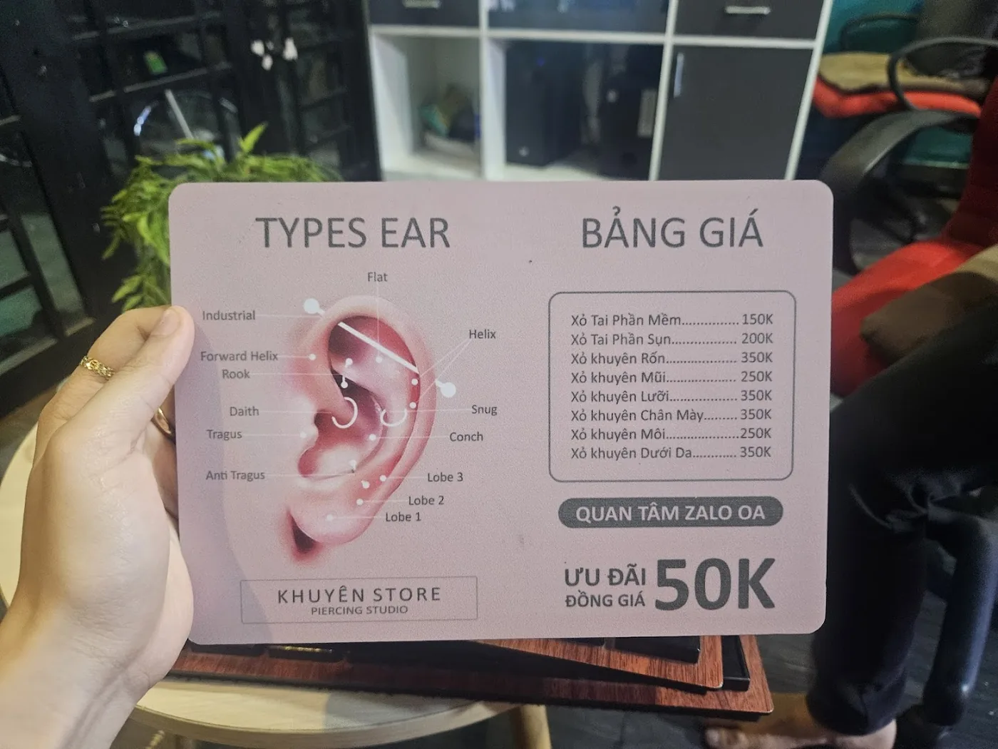 Xỏ Khuyên, Xỏ Lỗ Tai - CN Quang Trung