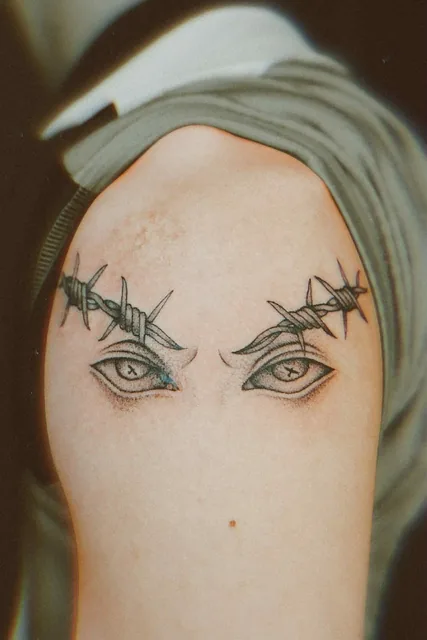P - Tattoo Studio