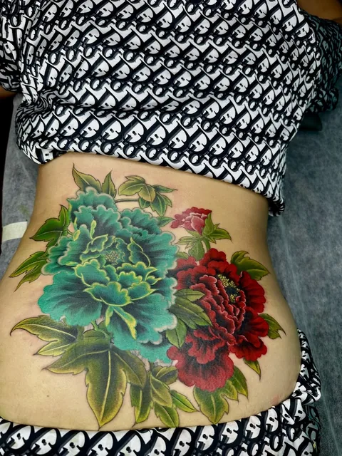Tun Tattoo Studio