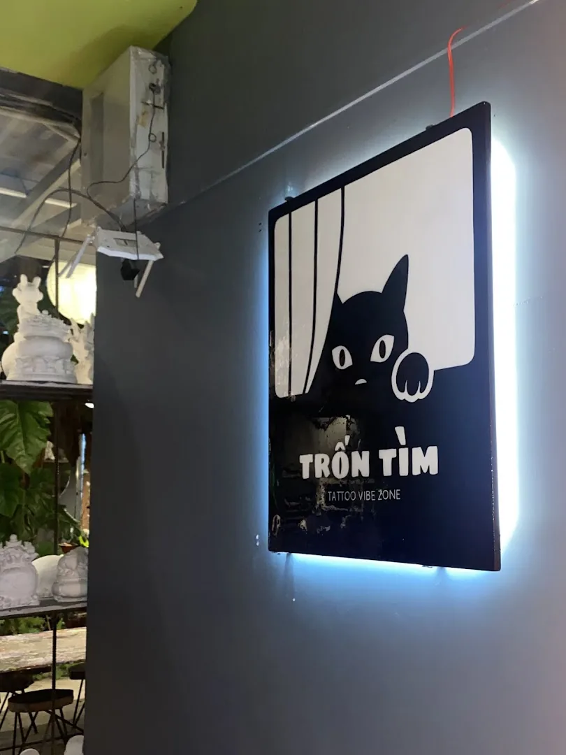 Trốn Tìm Tattoo Studio