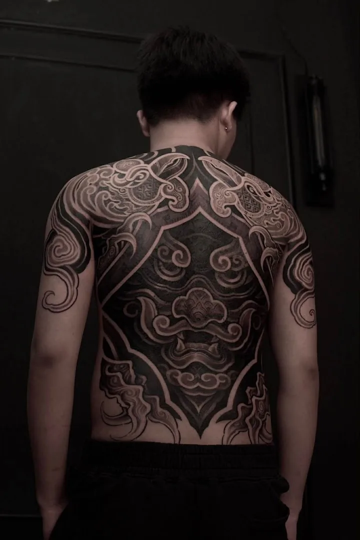 TATTOO CHAIR DA NANG