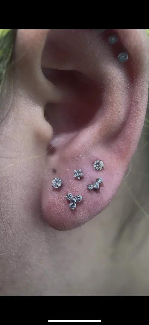 Nâu xỏ khuyên piercing professional Đà Nẵng