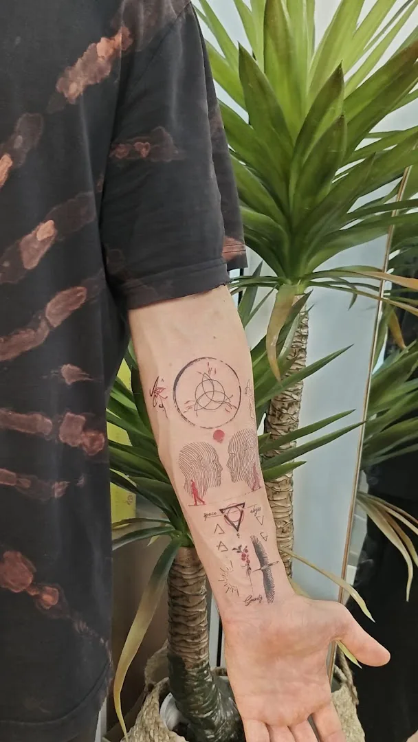 VDK VIETNAM DANANG TATTOO KOREA