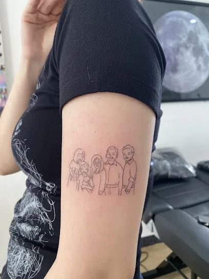 POWxPOW Tattoo Studio