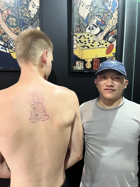 Bee Tattoo Studio