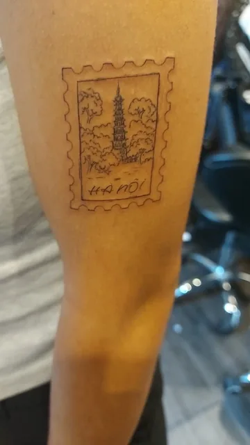 BlackOut Room Tattoo – Tattoo & Piercing Studio