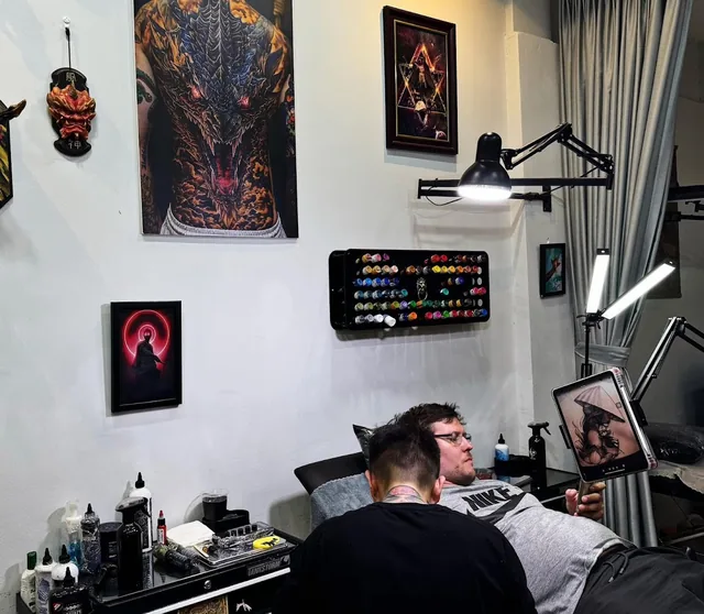 Phong 's Tattoo Studio
