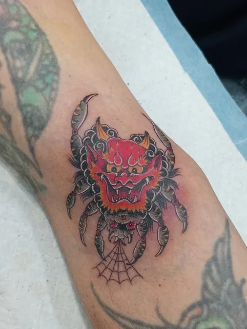 Phong 's Tattoo Studio