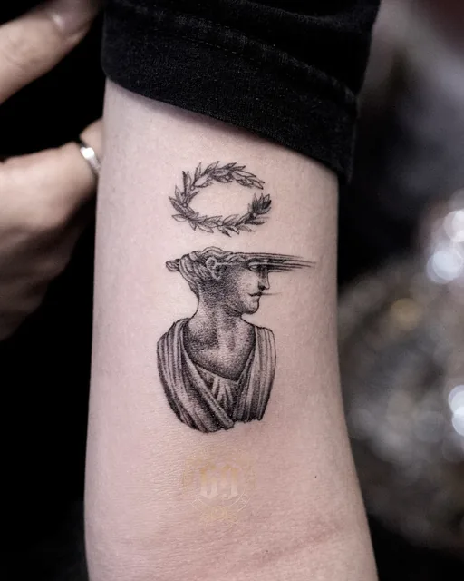 B9 TATTOO STUDIO