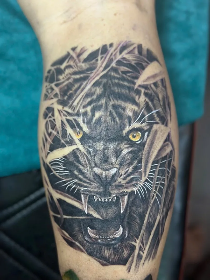 1986 Tattoo Studio