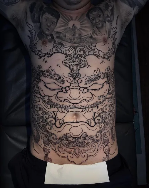 Xăm hình Hóc Môn SixTeen Tattoo